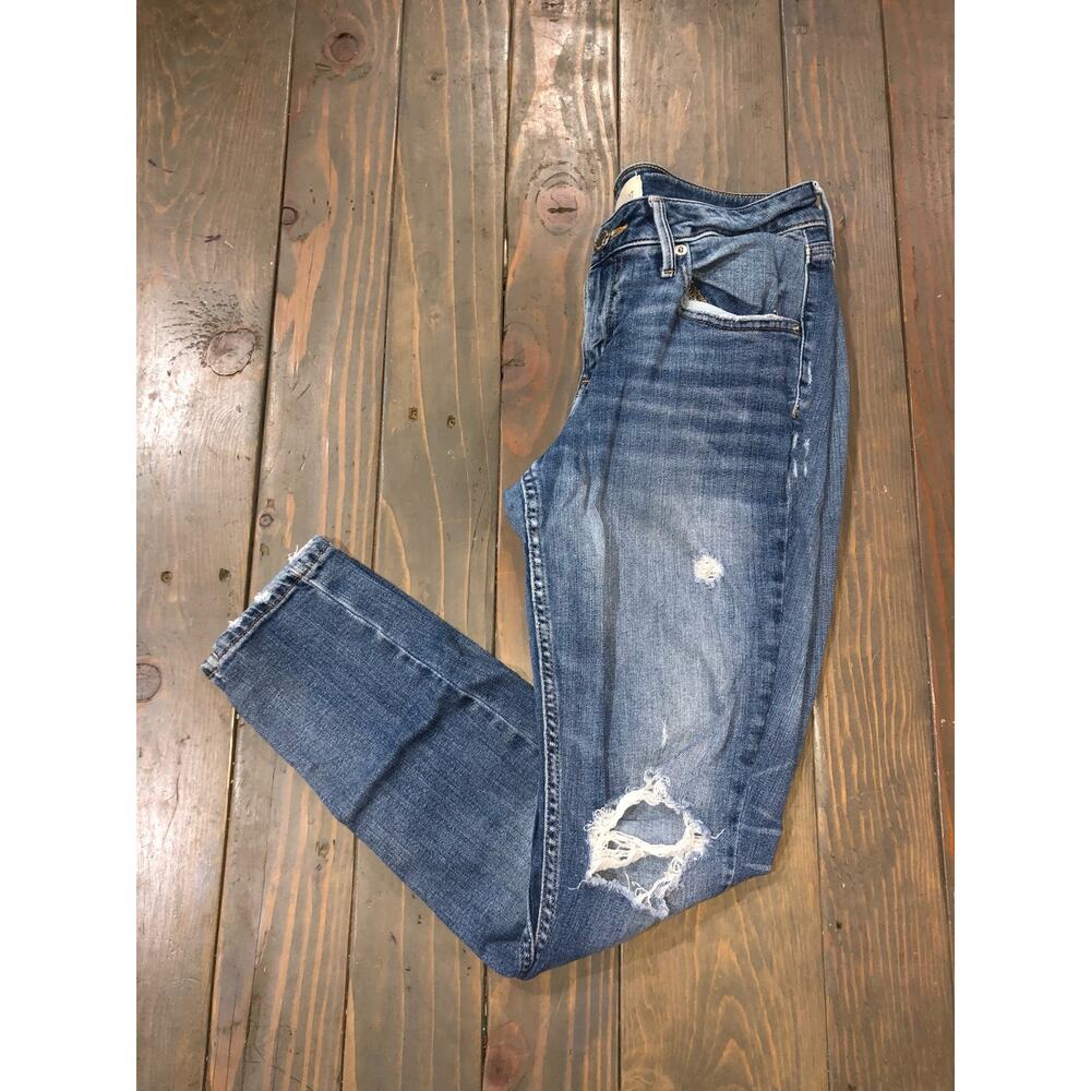 Maurices ripped skinny blue jeans women's size 27